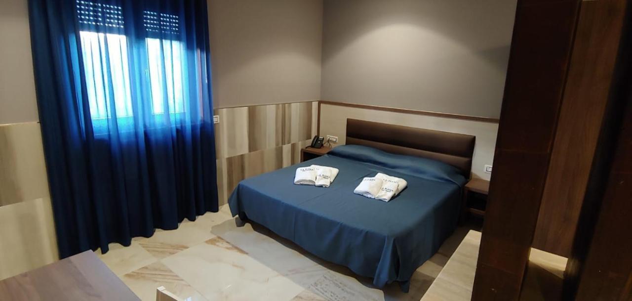 La Piana Hotel Tito Extérieur photo