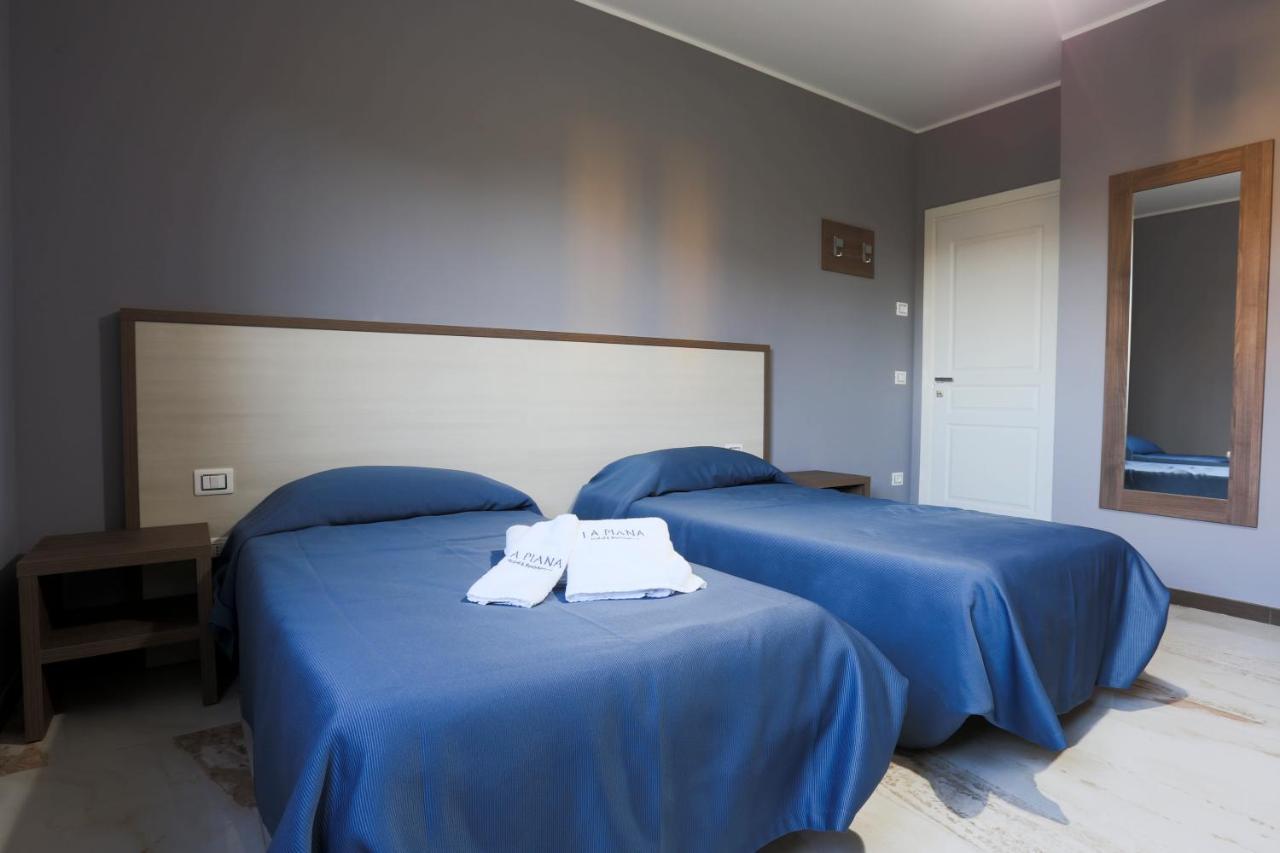 La Piana Hotel Tito Extérieur photo