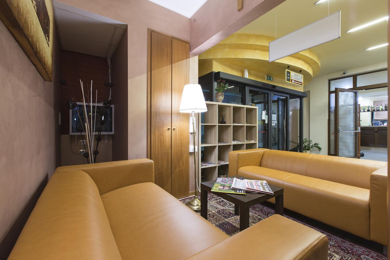 La Piana Hotel Tito Extérieur photo